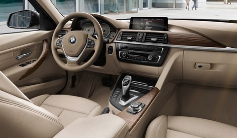 BMW-335i-2012-1.jpg