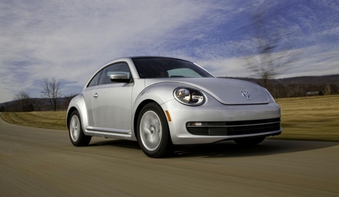 Volkswagen-Beetle-2013.jpg