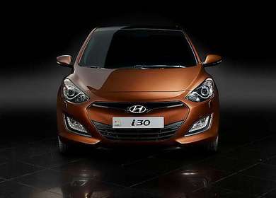 Хэтчбек и универсал Hyundai i30 2012 года
